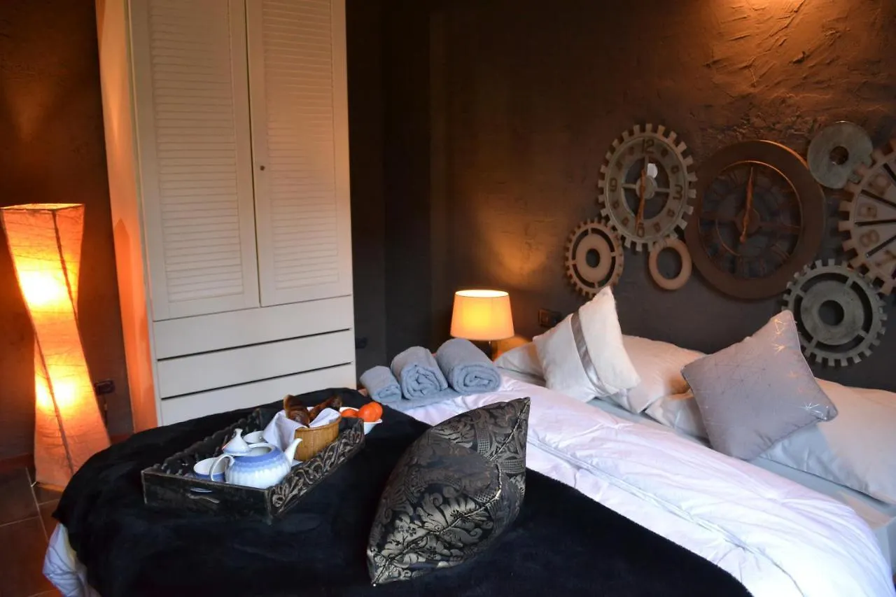 ミラノLuxury Boutique Houseアパートメント 0*, ミラノ イタリア